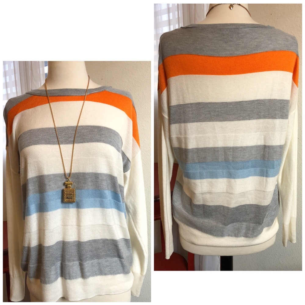 Vince Camuto Sweater - Picture 2 of 2